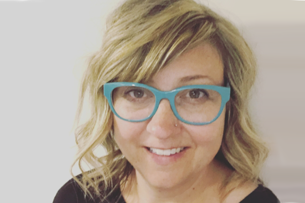 Headshot of Leeanne Morrow